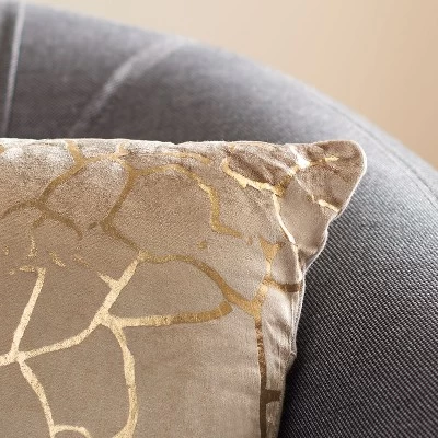 Verzla Pillow - Safavieh 4 Verzla Pillow - Safavieh - Image 2