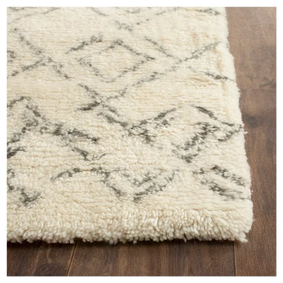 Jolie Geometric Area Rug - Safavieh 3 Jolie Geometric Area Rug - Safavieh