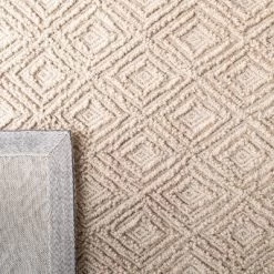 Lola Geometric Tufted Rug - Safavieh -Safavieh Store GUEST 24f6d3a0 e70b 410d a23a a046ed4f9b74