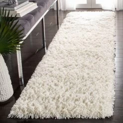Shag SG240 Hand Tufted Area Rug - Safavieh