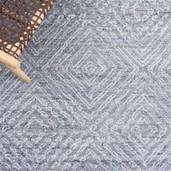 Abstract ABT146 Hand Tufted Area Rug - Safavieh -Safavieh Store GUEST 4f74684c 2842 4f75 84a3 5f032f8638c9