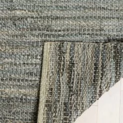 Vida Solid Accent Rug - Safavieh -Safavieh Store GUEST 5555e441 a59f 4ce7 a385 fbf634d0186d