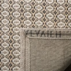 5'x8' Solid Hooked Area Rug Gray/Ivory - Safavieh -Safavieh Store GUEST 7938a5c4 7d84 48a0 922a cc32384757bd