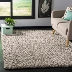 Bridgett Chevron Loomed Rug - Safavieh -Safavieh Store GUEST 97b7e305 dd5d 4aaa a7eb 71172f352dc6