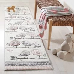 Carousel Kids CRK153 Power Loomed Area Rug - Safavieh