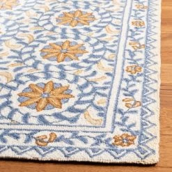 Safavieh Store 25 Hooked Reyna Rug - Safavieh