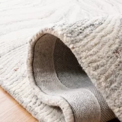 Metro MET505 Hand Tufted Area Rug - Safavieh -Safavieh Store GUEST c74eb6a4 7cac 4bef 9425 eb9a3d99fb2f