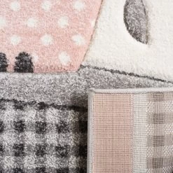 Carousel Kids CRK127 Power Loomed Area Rug - Safavieh -Safavieh Store GUEST c9e3f3c3 63e6 4fbd 8150 e6f961495c94