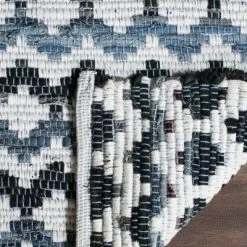 Rhayader Rug - Safavieh 7 Rhayader Rug - Safavieh -Safavieh Store GUEST d557ab98 5090 4deb b81d 81f170b3fe84