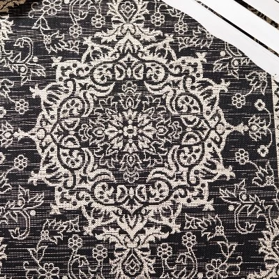 Courtyard CY8679 Power Loomed Indoor/Outdoor Area Rug - Safavieh 5 Courtyard CY8679 Power Loomed Indoor/Outdoor Area Rug - Safavieh - Image 3